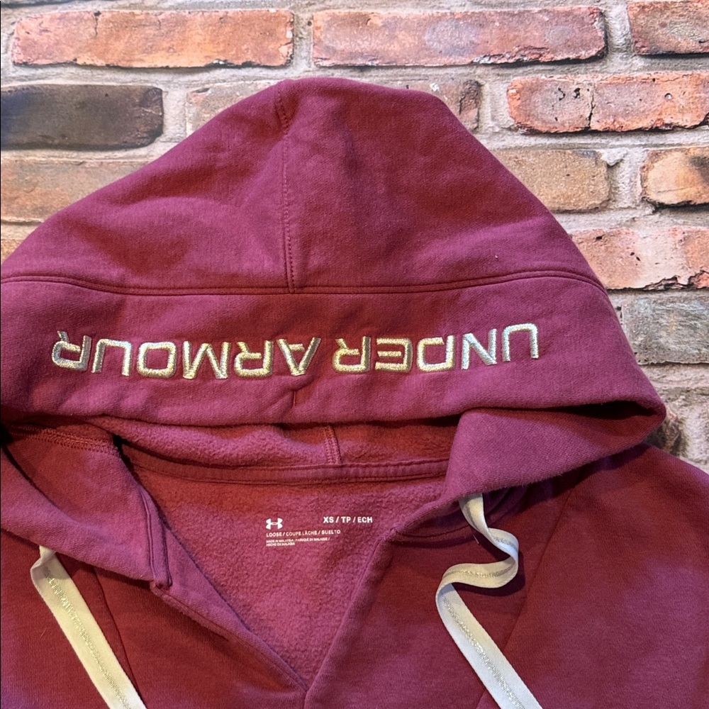 Cropped Under Armour Hoodie size XS - Picture 3 of 4